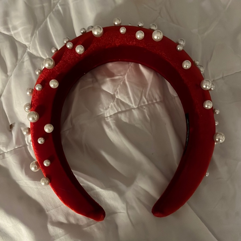 Red pearl headband